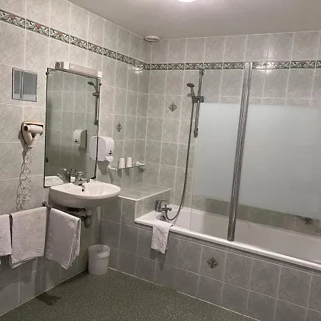 Au Rendez-vous Des Amis שומון