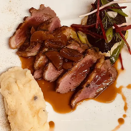 Au Rendez-vous Des Amis מלון 2*