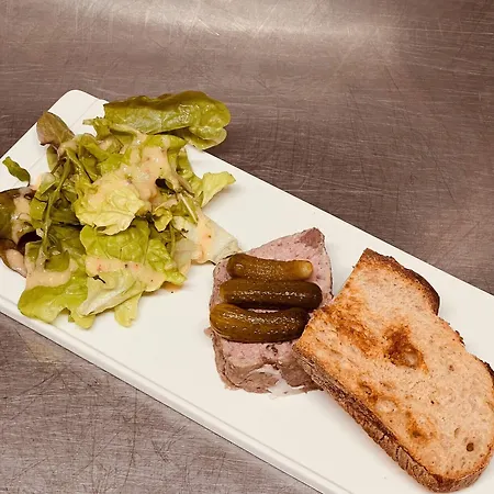 Szálloda Au Rendez-vous Des Amis 2*