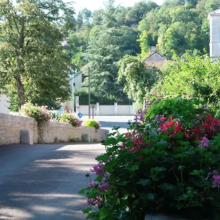 Au Rendez-vous Des Amis