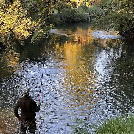 Au Rendez-vous Des Amis Hotel