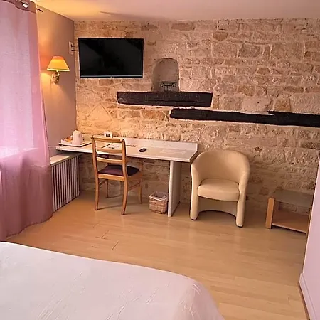 Au Rendez-vous Des Amis Hotel